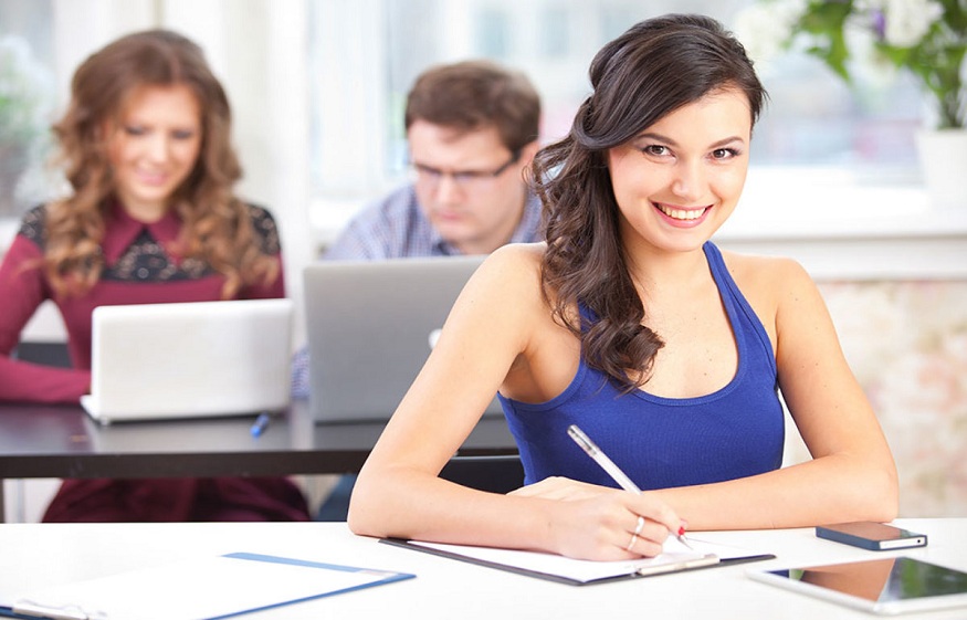 5 reasons to avail services of study abroad consultants